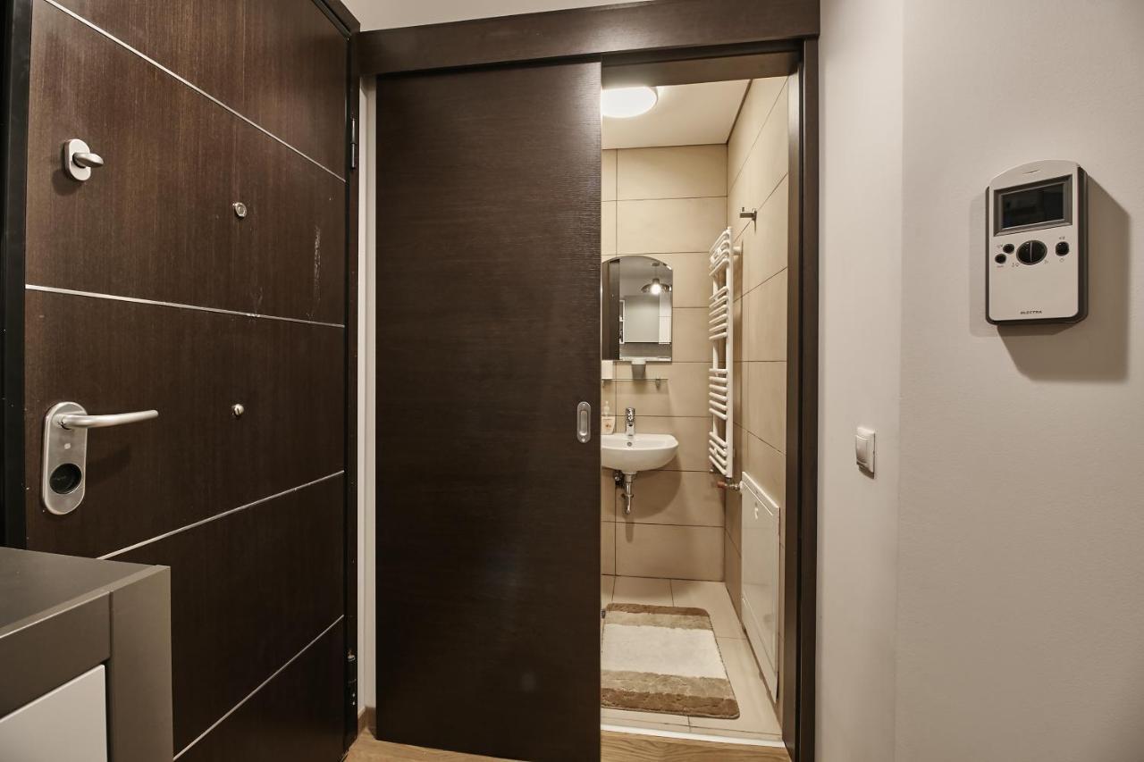 Platinum Rooms District 1 & 2 Boekarest Buitenkant foto
