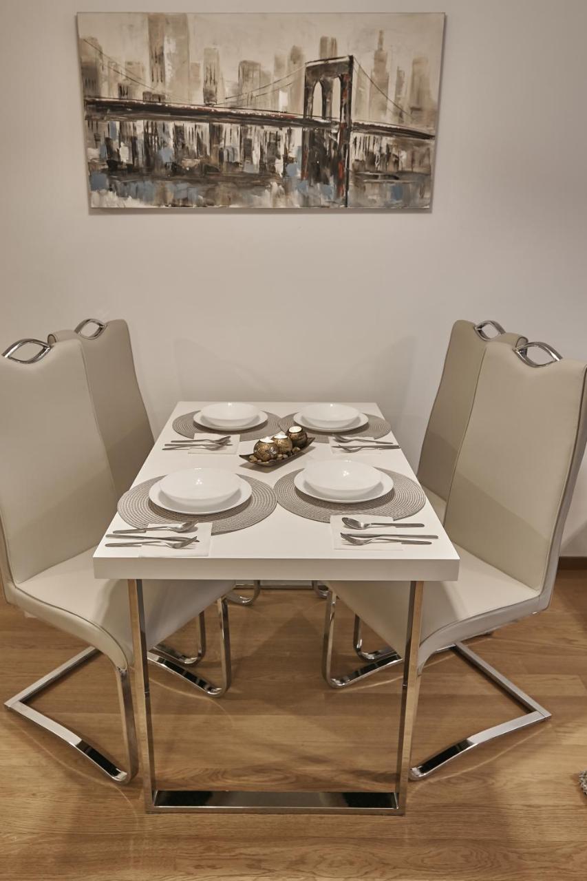 Platinum Rooms District 1 & 2 Boekarest Buitenkant foto