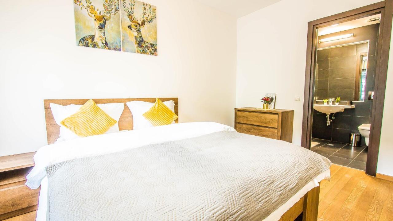 Platinum Rooms District 1 & 2 Boekarest Buitenkant foto